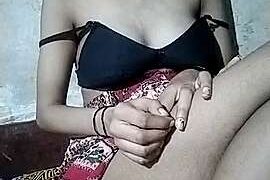 rishikaarora nude pussy closeups on cam for live sex video chat