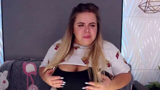 RitaMaliby nude pussy closeups on cam for live sex video chat