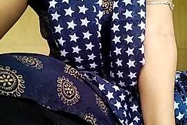 Rohina_Noor22 nude pussy closeups on cam for live sex video chat