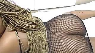 RoundBrownAss nude pussy closeups on cam for live sex video chat