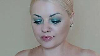 SaharokJewell nude pussy closeups on cam for live sex video chat