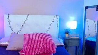 Samy-lewis nude before cam – live sex chat