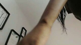 Sarah_bank nude pussy closeups on cam for live sex video chat