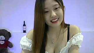 satomijust18 nude pussy closeups on cam for live sex video chat