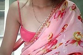 Seenu_Thakur nude pussy closeups on cam for live sex video chat