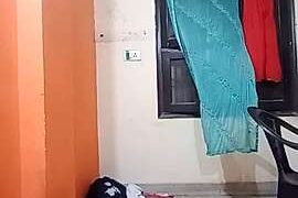 Sexy_Richa nude pussy closeups on cam for live sex video chat