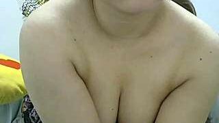 sexypooja nude pussy closeups on cam for live sex video chat