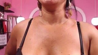 Shanidirtymilf nude before cam – live sex chat