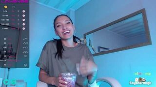 sharon_gh nude pussy closeups on cam for live sex video chat