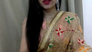 Shelz_7 nude pussy closeups on cam for live sex video chat
