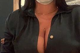 Sofia-19 nude pussy closeups on cam for live sex video chat