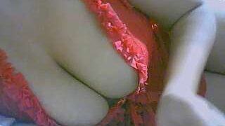 SpicyAngel28 nude pussy closeups on cam for live sex video chat