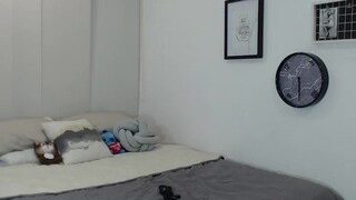 Srta-roja nude before cam – live sex chat