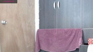 sweet_shantall nude pussy closeups on cam for live sex video chat