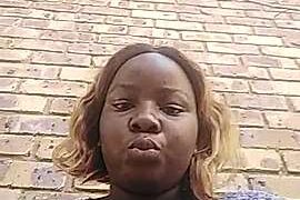 Thick_enhle24 nude pussy closeups on cam for live sex video chat