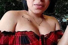 Tiny_naughty nude pussy closeups on cam for live sex video chat