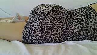 unica-tettona nude pussy closeups on cam for live sex video chat
