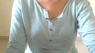 UnobserveDanger nude pussy closeups on cam for live sex video chat