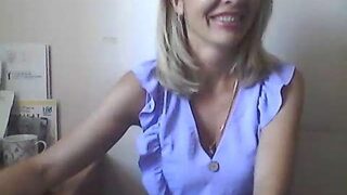 VITUSIA nude pussy closeups on cam for live sex video chat