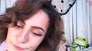 Vnllyugourt nude before cam – live sex chat