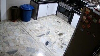 Voyeurcam-latina-babe-kitchen nude before cam – live sex chat