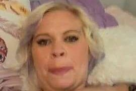 wheelygirl33 nude pussy closeups on cam for live sex video chat