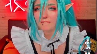 Yummi-moonshine nude before cam – live sex chat