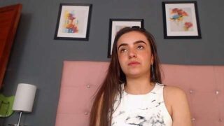 ANA_PEERN nude pussy closeups on cam for live sex video chat