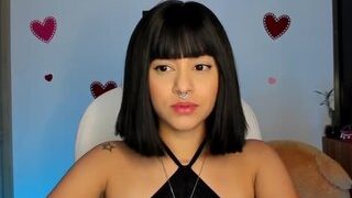 Anabel_Lorenz nude pussy closeups on cam for live sex video chat