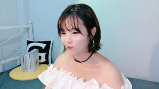 __Belle__ nude pussy closeups on cam for live sex video chat