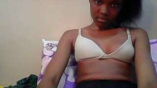cuteannyx nude pussy closeups on cam for live sex video chat