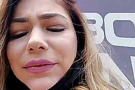 Ella_ly nude pussy closeups on cam for live sex video chat