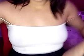 Faceless__ nude pussy closeups on cam for live sex video chat