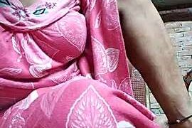 indian_madhu nude pussy closeups on cam for live sex video chat