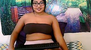 IndianMist nude pussy closeups on cam for live sex video chat
