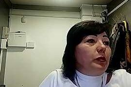 Izzolda nude pussy closeups on cam for live sex video chat