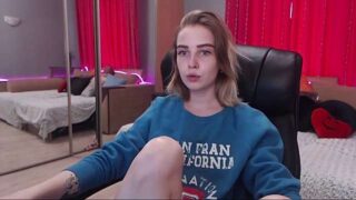 Jasmine_rogue nude pussy closeups on cam for live sex video chat