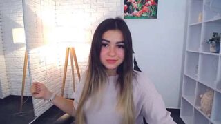 Jenn__Shy nude pussy closeups on cam for live sex video chat
