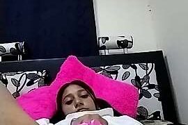 KOREN_JALAA nude pussy closeups on cam for live sex video chat