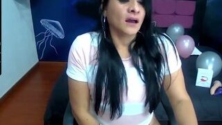 Lau-wills nude before cam – live sex chat