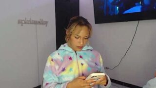 Laura_Sofia_ nude pussy closeups on cam for live sex video chat