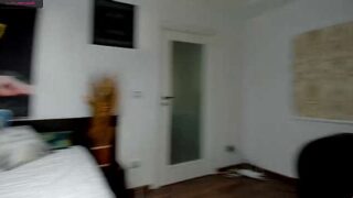 Lexyapril nude pussy closeups on cam for live sex video chat