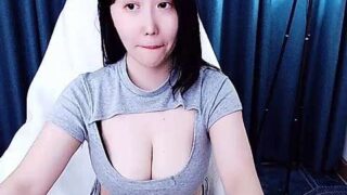 LunaCocoa-CN nude pussy closeups on cam for live sex video chat