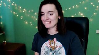 M__Strawberry nude pussy closeups on cam for live sex video chat