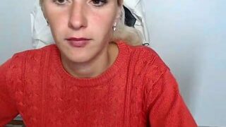 MarryBlonde_ nude pussy closeups on cam for live sex video chat