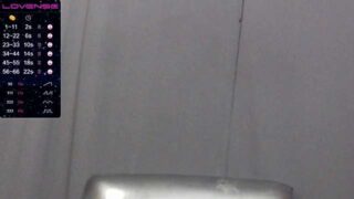 Naaughty_Girl_ nude pussy closeups on cam for live sex video chat