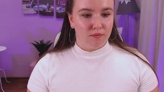 NicoleMonri nude before cam – live sex chat