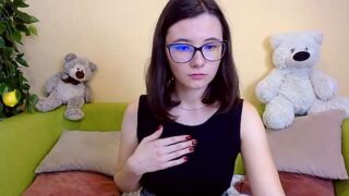 _Ofelia__ nude pussy closeups on cam for live sex video chat
