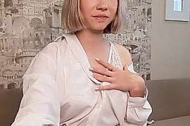 Shining_Miracle nude pussy closeups on cam for live sex video chat