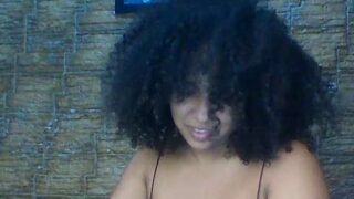 SrtaBlack nude pussy closeups on cam for live sex video chat